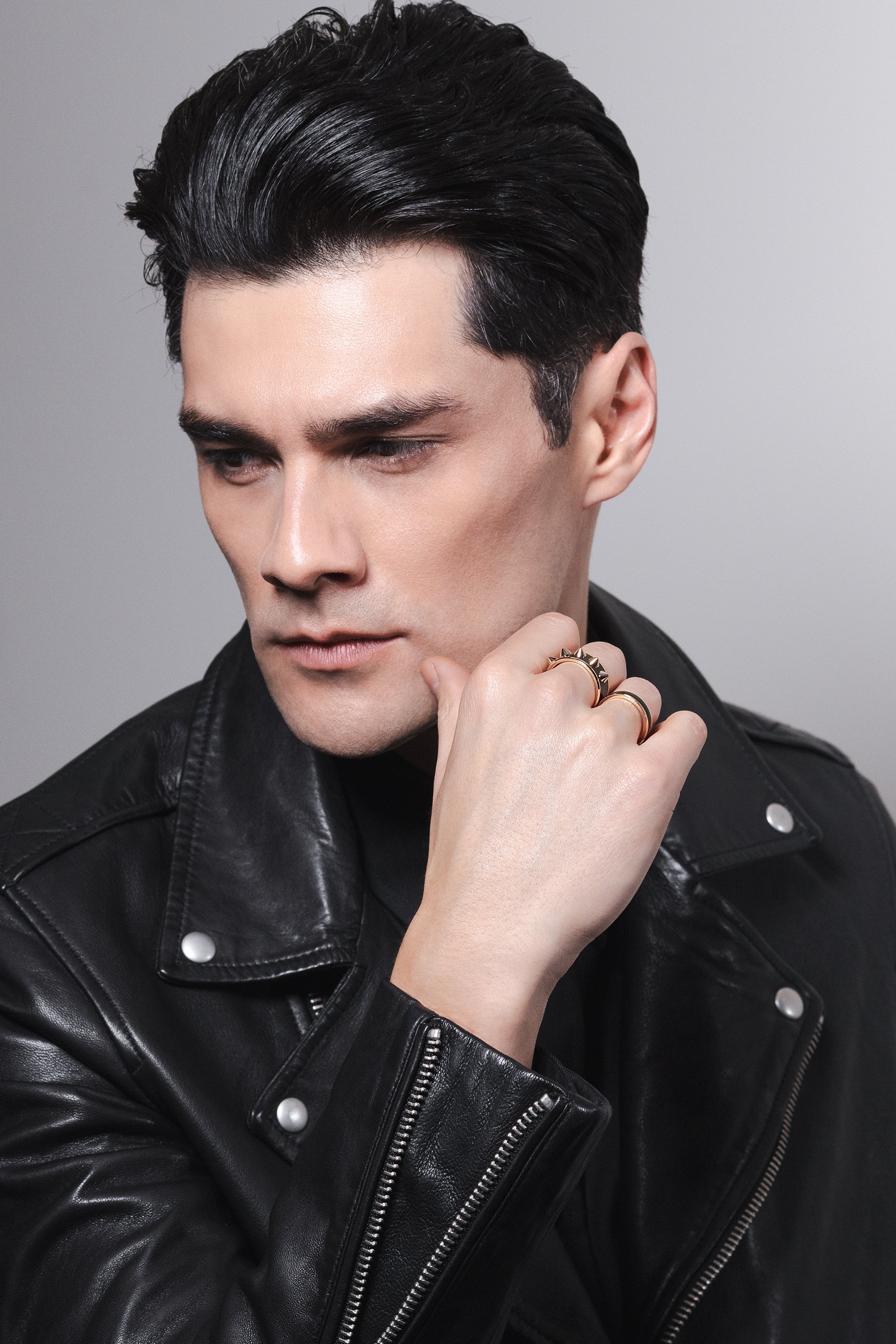 Xander Jane Men's Fine Jewelry - Premium 18k Gold Collection showcasing Diverse Luxury Pieces for the Modern Professional - Contemporary Designs for Every Style.